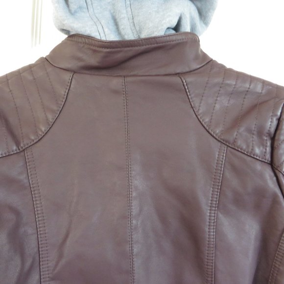 Jou Jou Fitted Vegan Leather Jacket size xl. - Picture 13 of 15